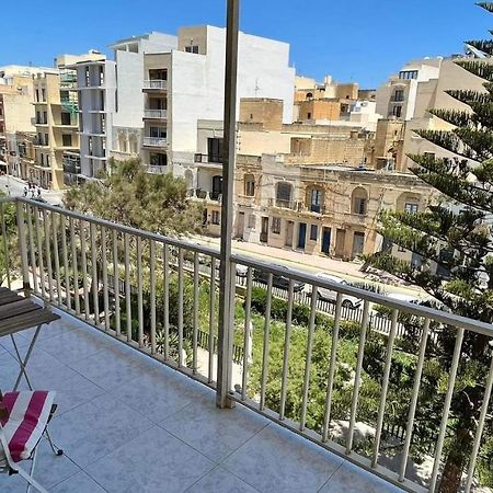 Apartamento Sea View And Valley View Flat In Marsalforn Exterior foto